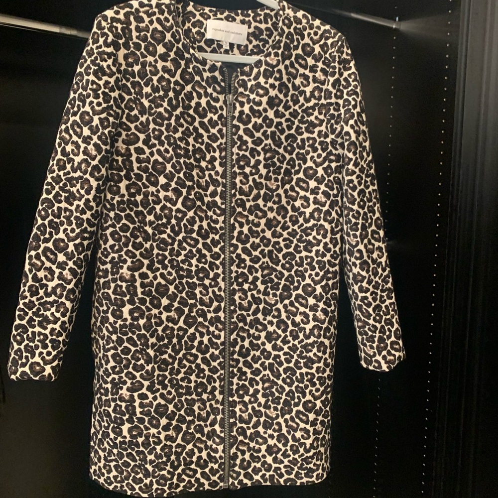 Cupcakes & Cashmere jacket M